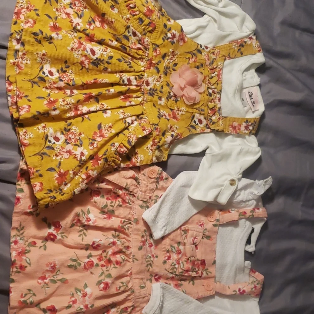 Two dresses - Picture 1 of 9